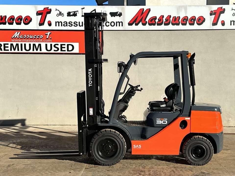 Toyota 52-8FDF30 Foto 2