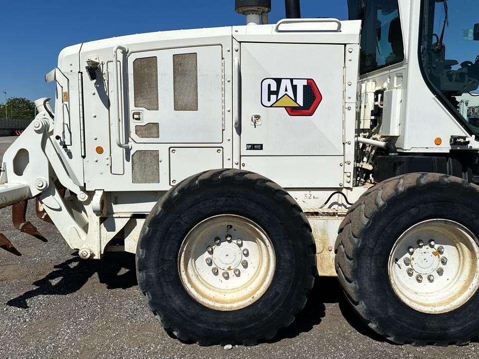 Caterpillar 120M2 Foto 10