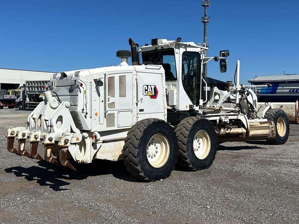 Caterpillar 120M2 Foto 24