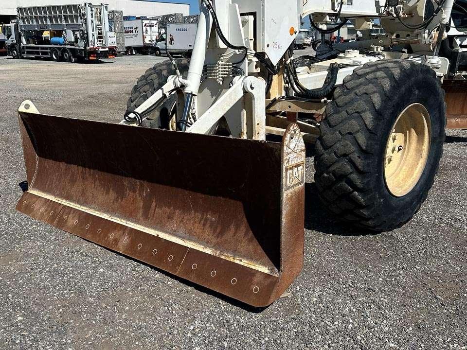 Caterpillar 120M2 Foto 4