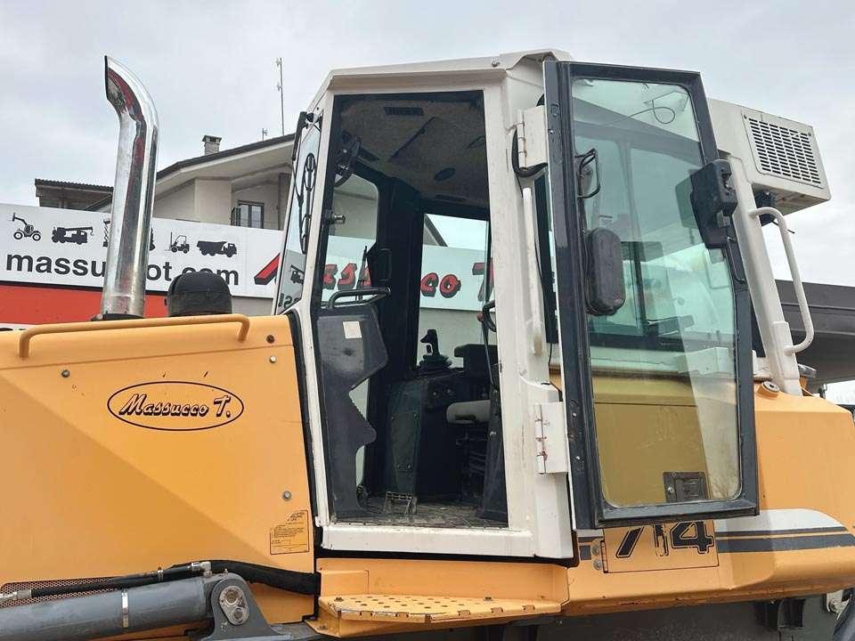 Liebherr PR 714 Foto 12