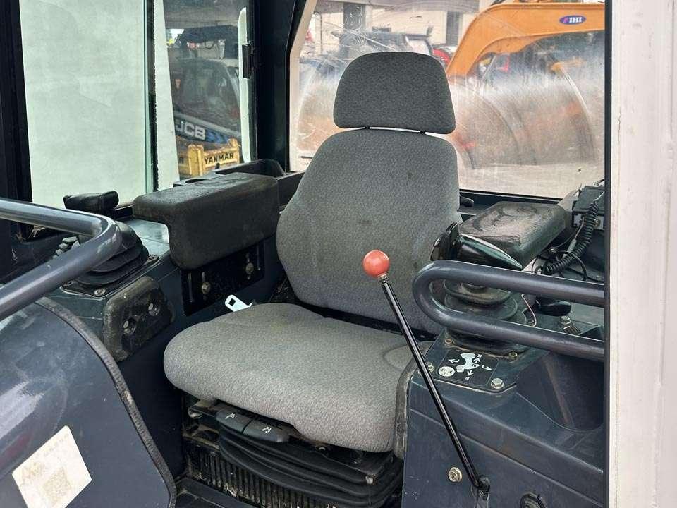 Liebherr PR 714 Foto 14