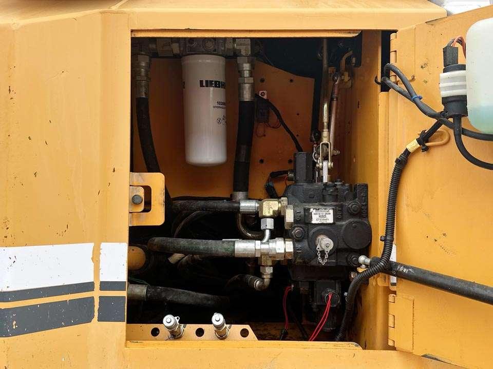 Liebherr PR 714 Foto 9