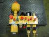 Valvola anticaduta braccio (blocco) per Liebherr 904 Foto 1 thumbnail