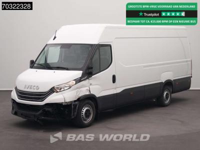 Iveco Daily 35S16 Schade/Damage! Automaat L3H2 160PK Airco Camera Parkeersensoren 3,5t Trekgewicht Euro6 in vendita da BAS World B.V.