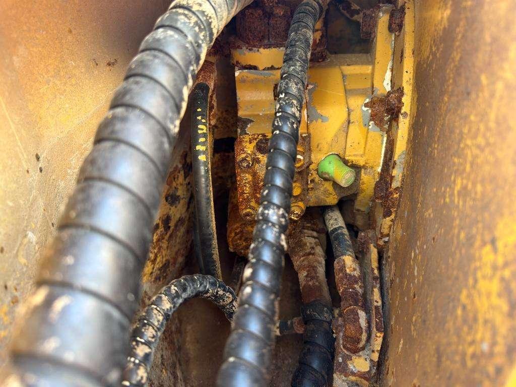 Caterpillar D6H / D6R / D6T Winch - Paccar PA110 Foto 16