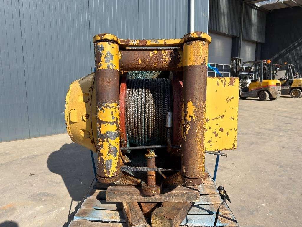 Caterpillar D6H / D6R / D6T Winch - Paccar PA110 Foto 2