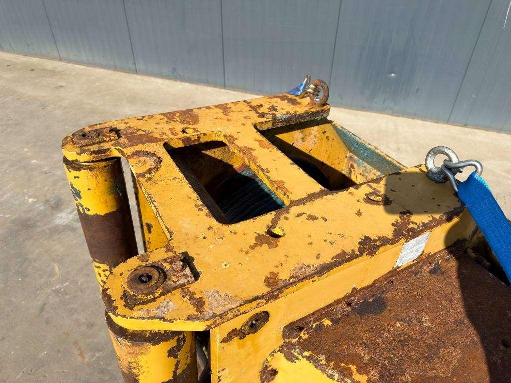 Caterpillar D6H / D6R / D6T Winch - Paccar PA110 Foto 9