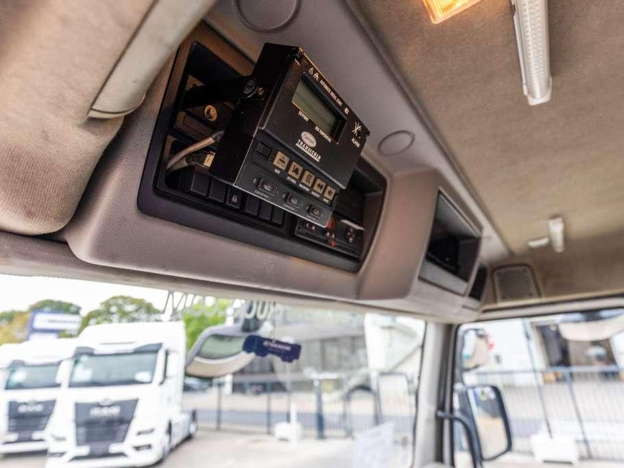 Renault 180 DXI (12T.) +CARRIER+DHOLLANDIA Foto 18