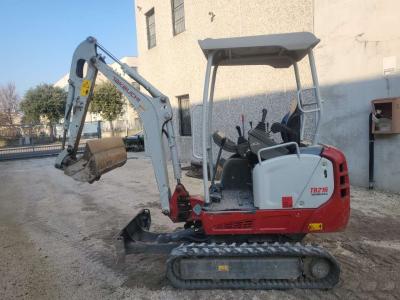 Takeuchi TB216