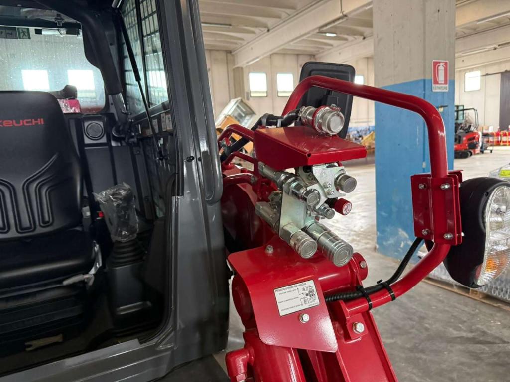 Takeuchi TL12V2 Foto 11
