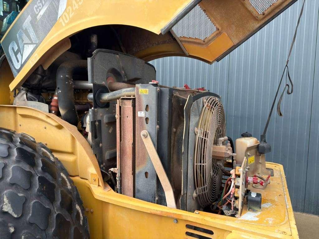 Caterpillar CS74 Foto 22