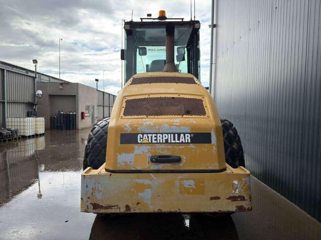 Caterpillar CS74 Foto 4