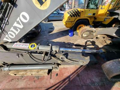 Volvo digging arm cylinder 14534532 for Volvo EC200D, EC200E, EC210C... in vendita da Balavto