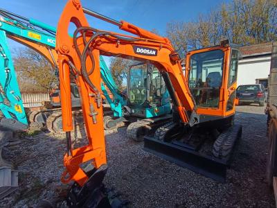 Doosan DX35Z
