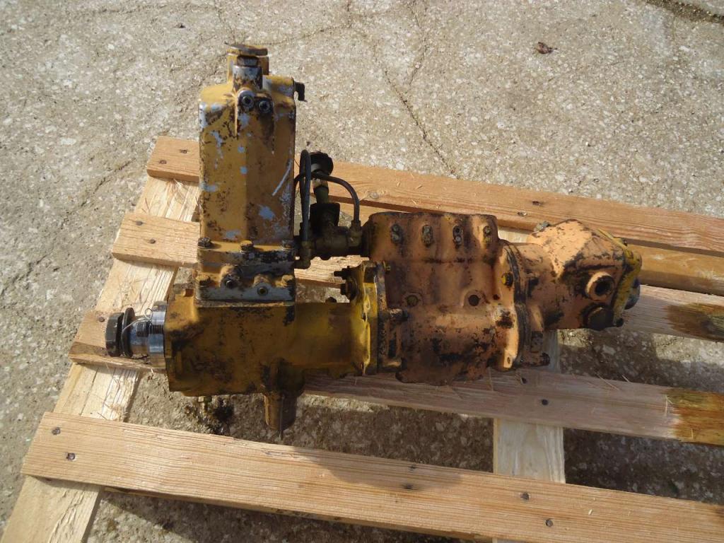 Pompa di alimentazione per Caterpillar 920 - MOTORE 3304 - Foto 2
