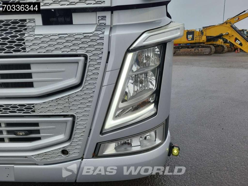 Volvo FH 460 4X2 Globe Alcoa's Leder Foto 9