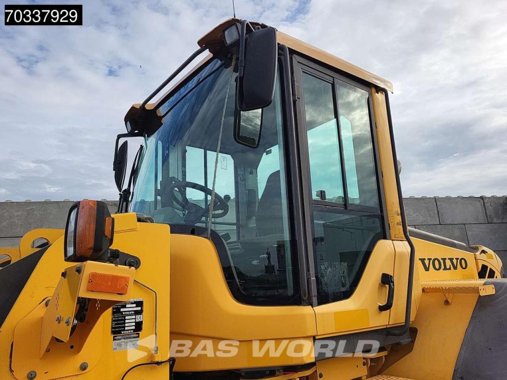 Volvo L120 F German Registration Foto 23