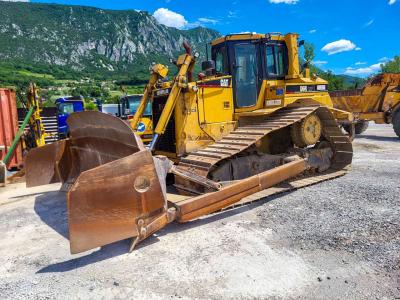 Caterpillar D6R