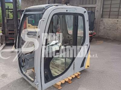 Cabina per New Holland Serie E in vendita da PRV Ricambi Srl