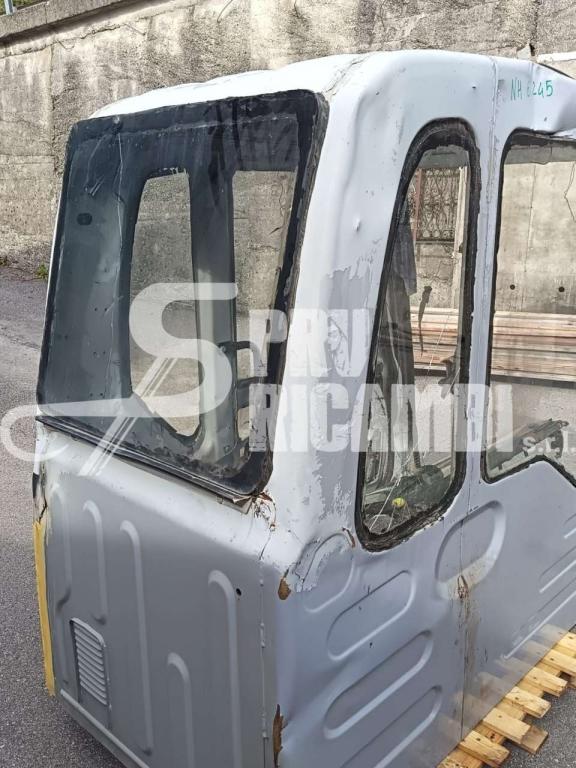 Cabina per New Holland Serie E Foto 3