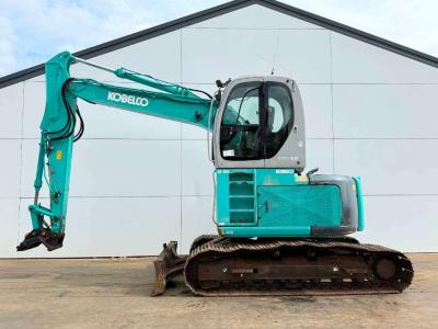 Kobelco SK135SRLC-1E - Extra High Cabin / Hammer Lines in vendita da Boss Machinery