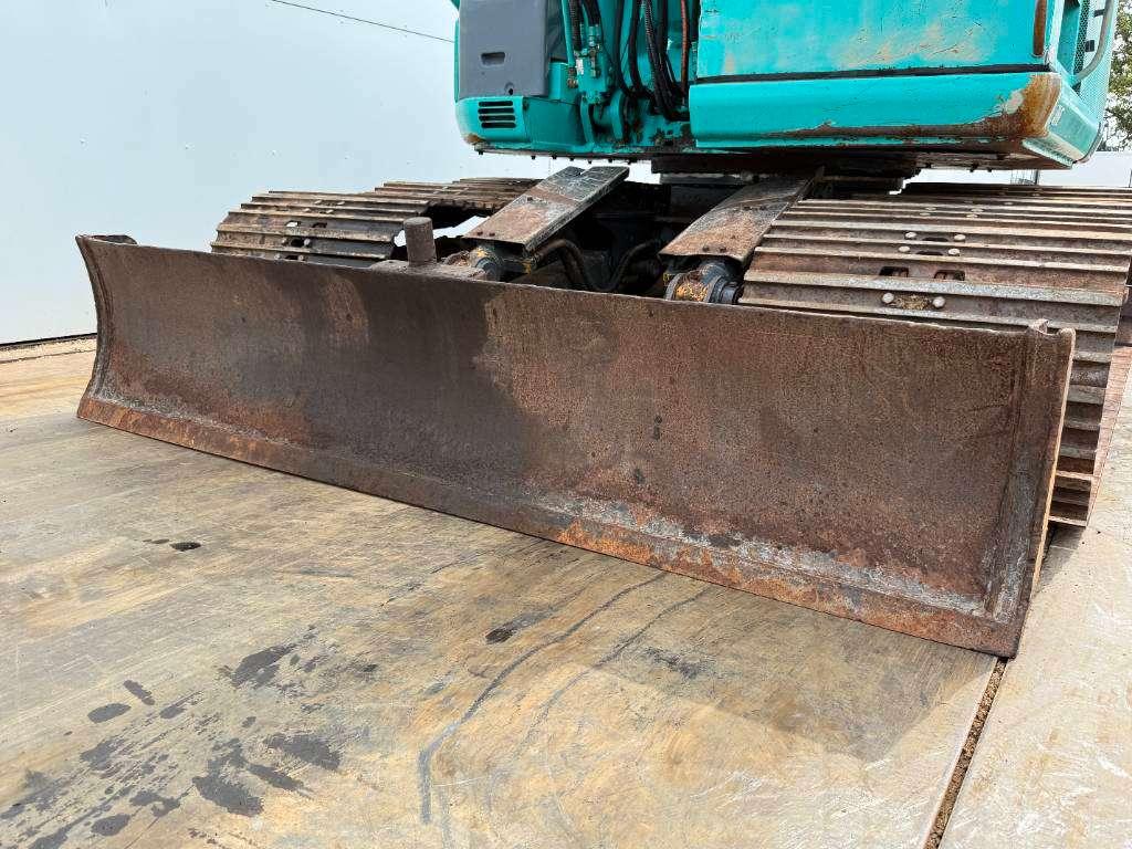 Kobelco SK135SRLC-1E - Extra High Cabin / Hammer Lines Foto 17