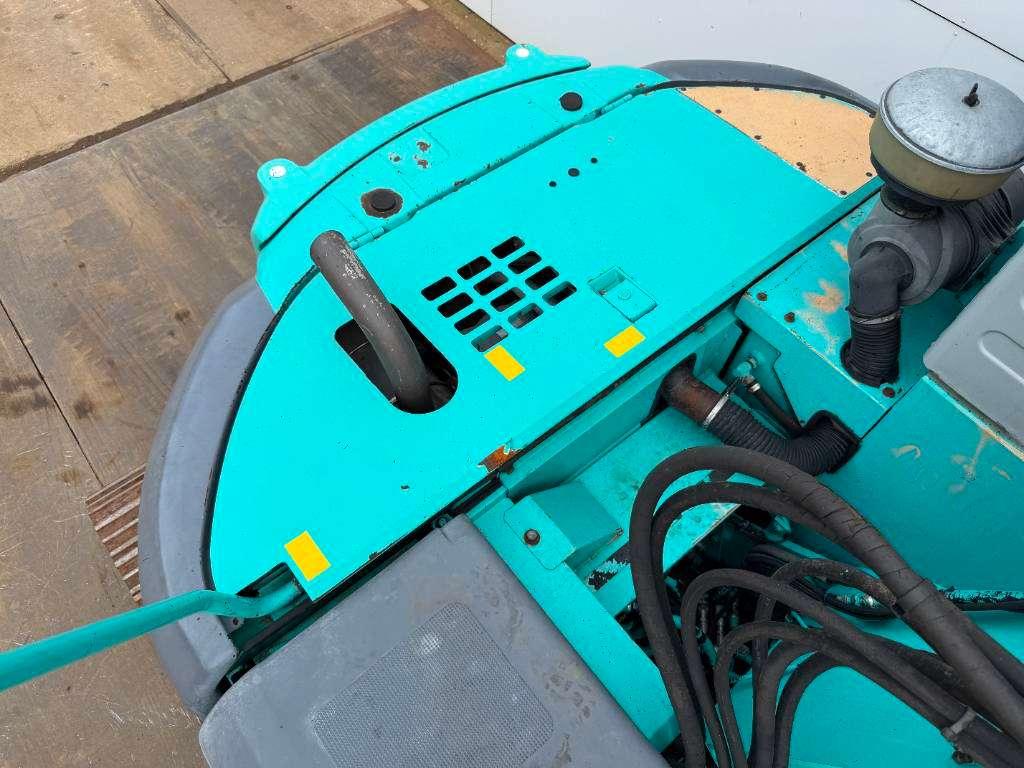 Kobelco SK135SRLC-1E - Extra High Cabin / Hammer Lines Foto 27