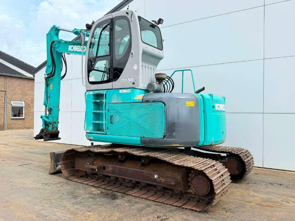 Kobelco SK135SRLC-1E - Extra High Cabin / Hammer Lines Foto 3