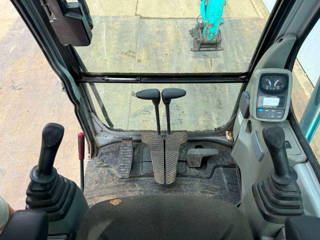 Kobelco SK135SRLC-1E - Extra High Cabin / Hammer Lines Foto 8