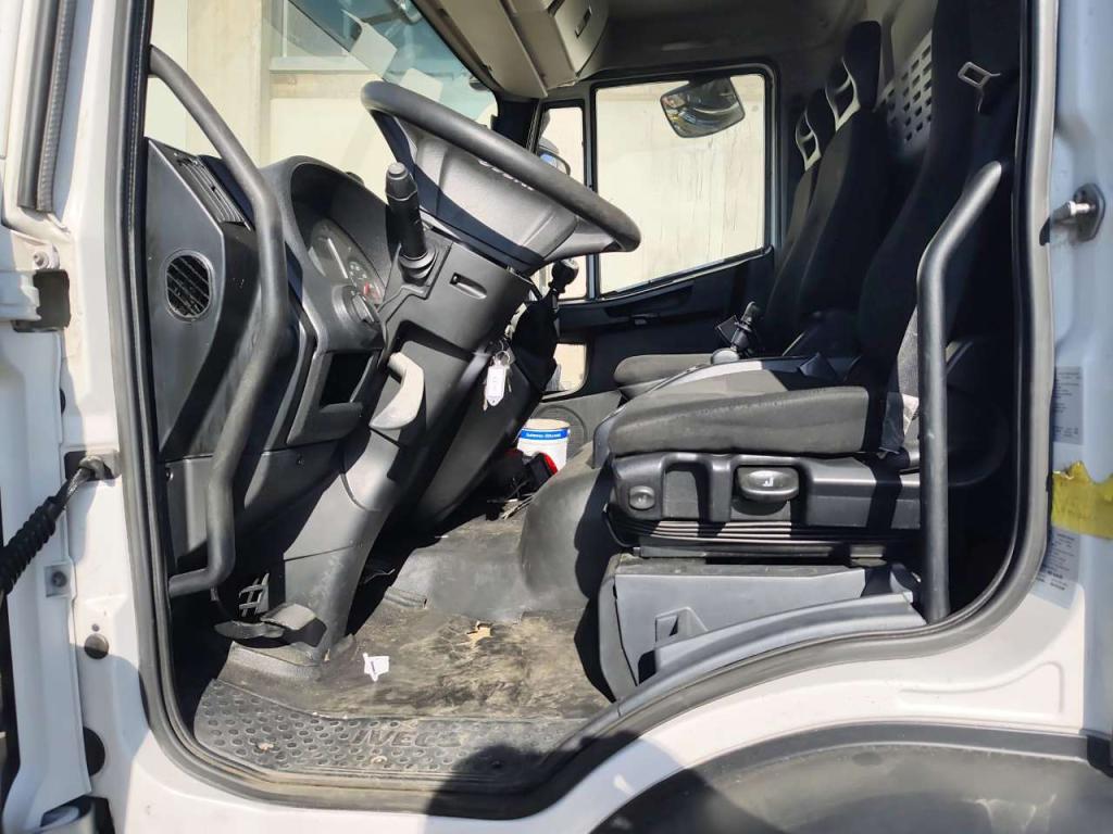 Iveco EUROCARGO 160-250 Foto 16