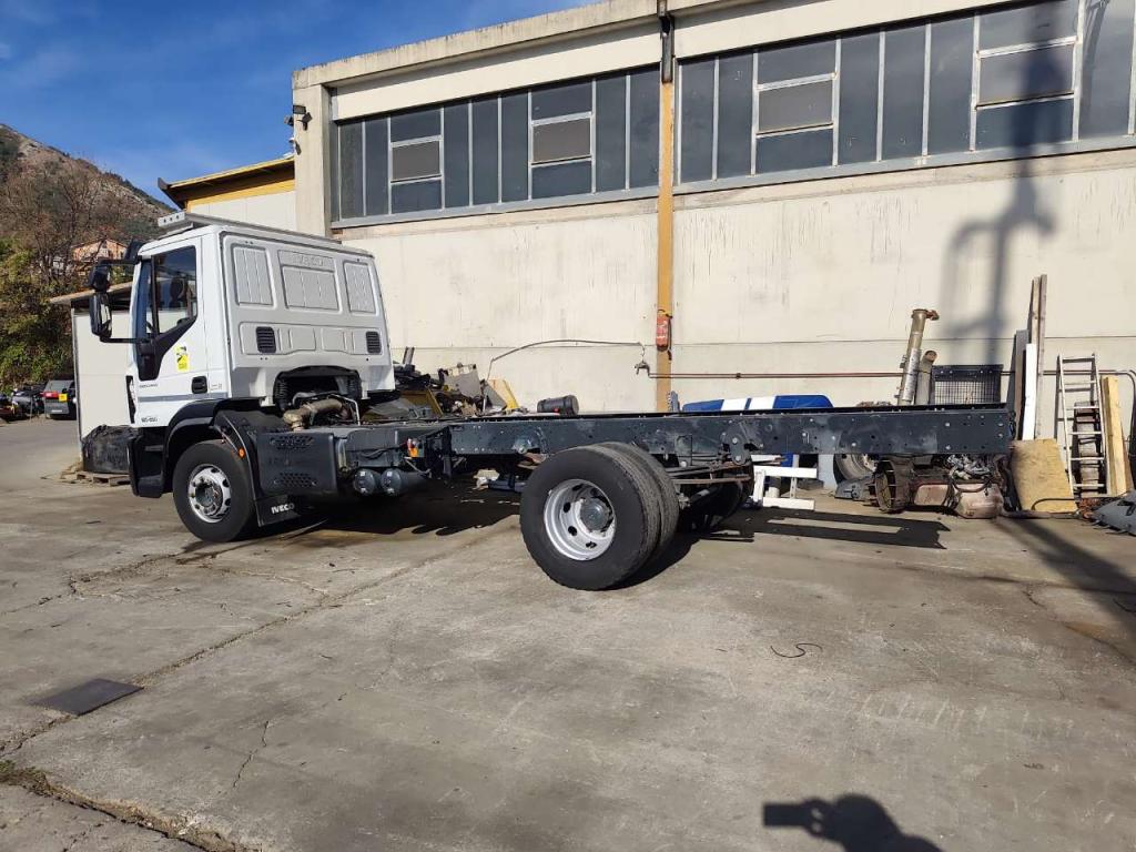 Iveco EUROCARGO 160-250 Foto 21