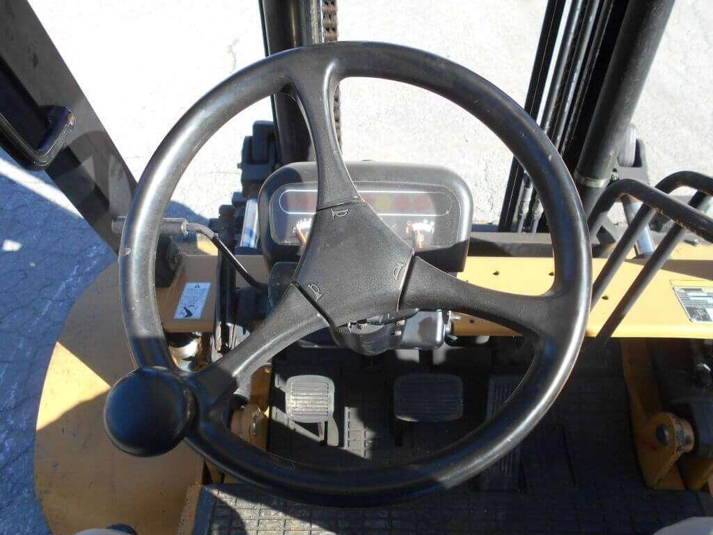 Caterpillar DP40KL Foto 6