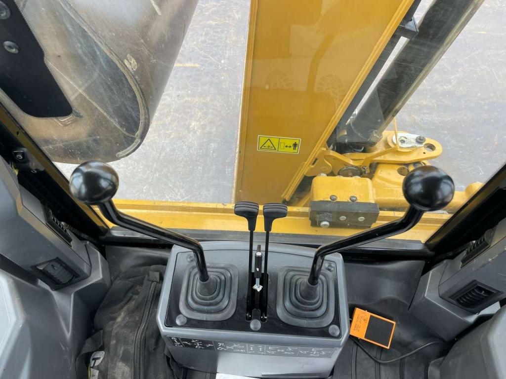 Caterpillar 424 Foto 22