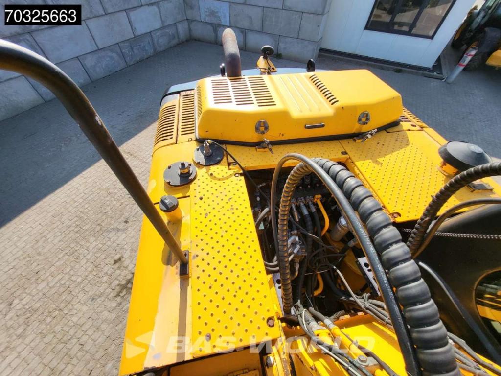 JCB JS200 W Foto 21