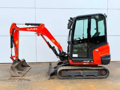 Kubota KX027-4 - Hammer Lines / Quick Coupler in vendita da Boss Machinery
