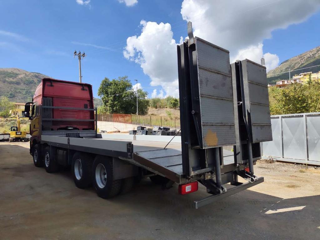 Iveco X-WAY 570 Foto 16
