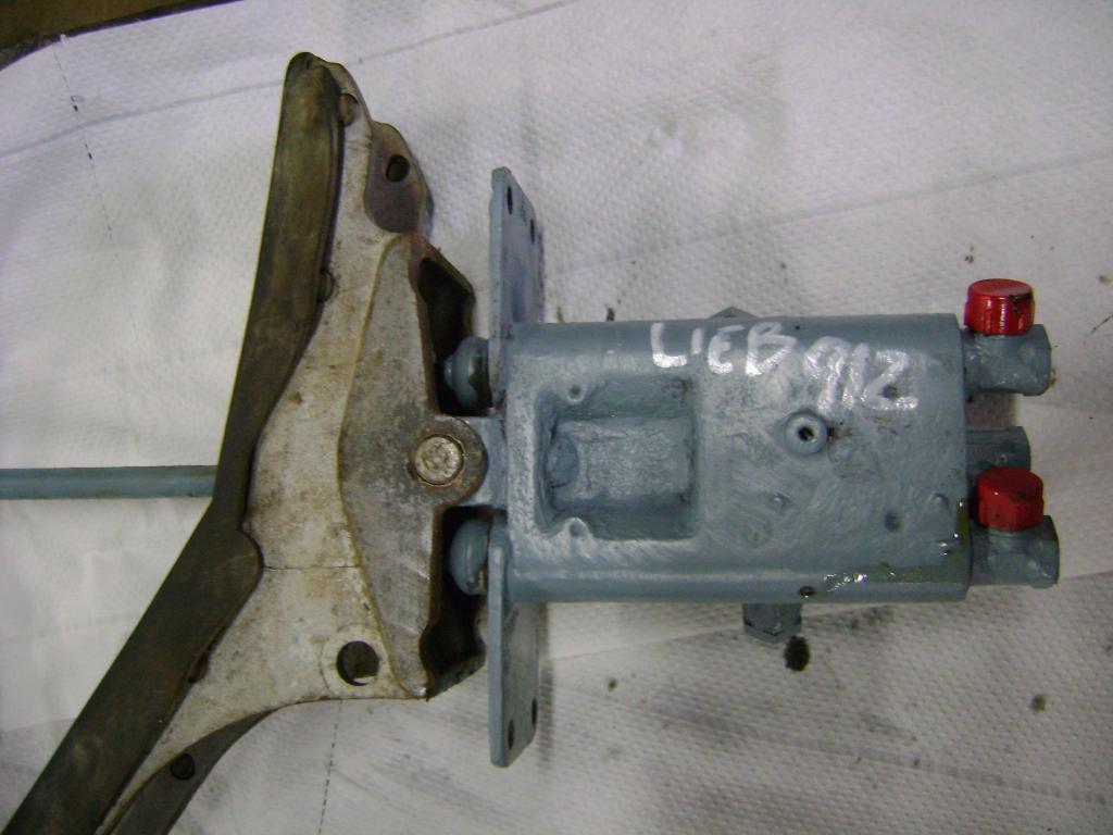 Pedipolatori per Liebherr Serie 900 Foto 1