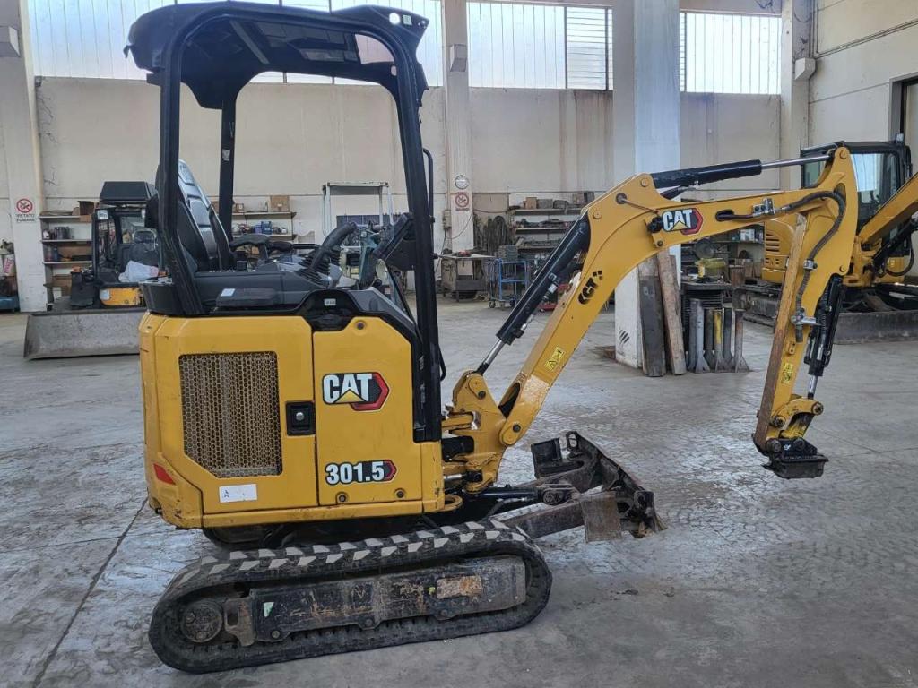Caterpillar 301.5 Foto 2