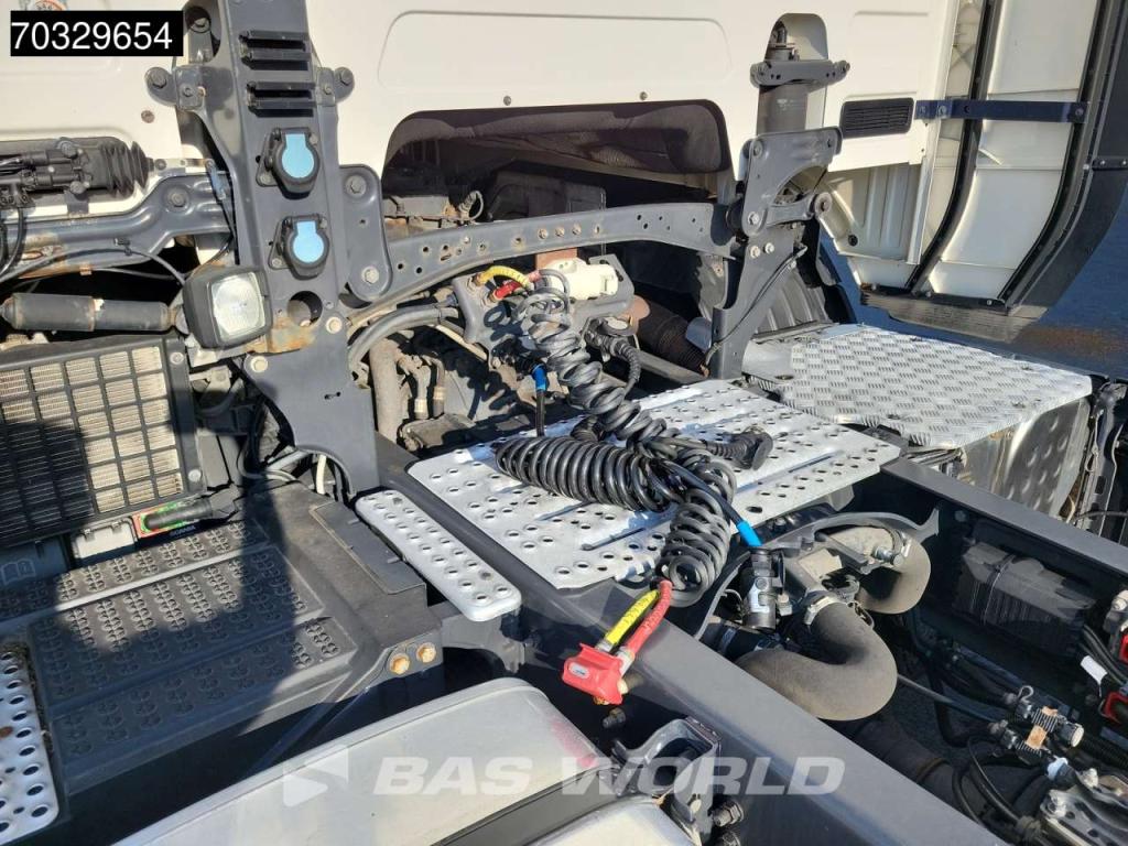 Scania R450 4X2 Retarder Standklima ACC Navi Foto 12