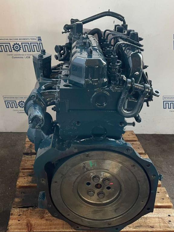 Kubota V1702 Foto 4