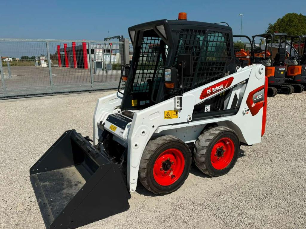 Bobcat S100 Foto 1