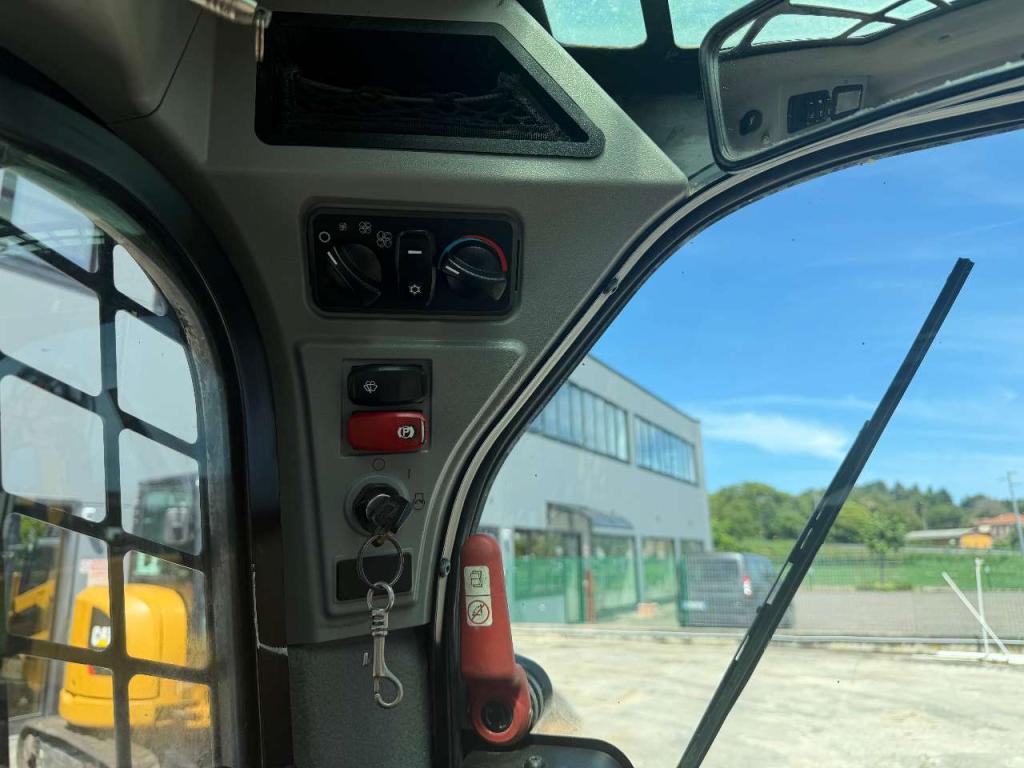 Caterpillar 272 D3 Foto 7