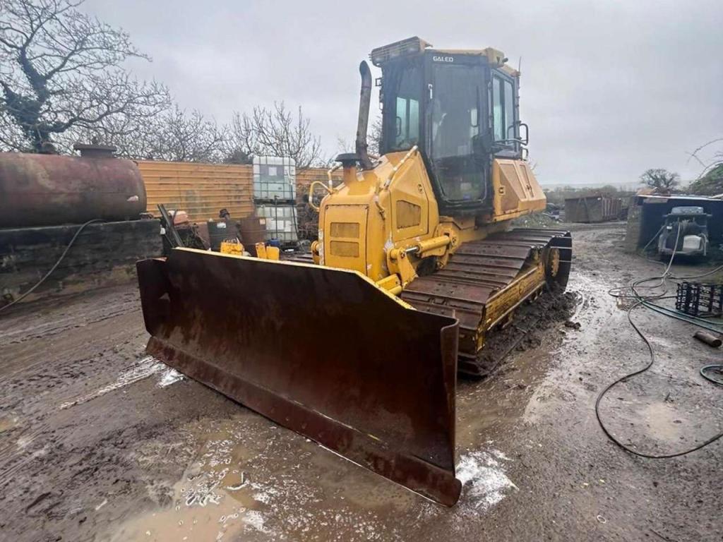 Komatsu D51PX-22 Foto 1