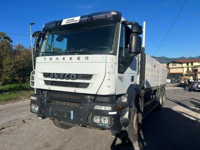Iveco TRAKKER 260T36 in vendita da Procida Macchine S.r.l.