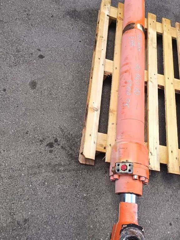 Pistone avambraccio (stick) per Fiat Kobelco E 135 Foto 3