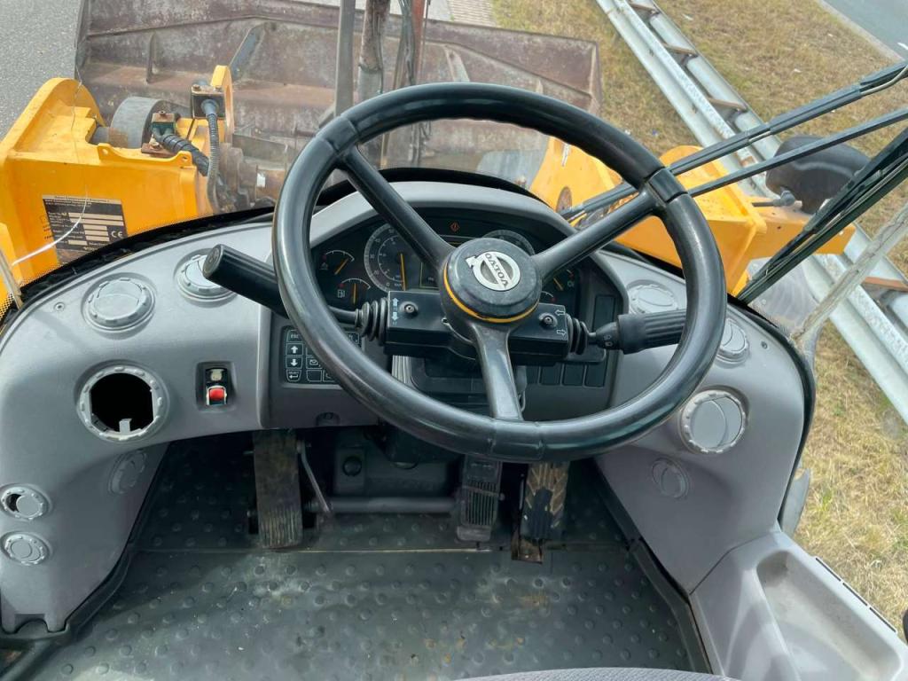Volvo L110H Foto 14