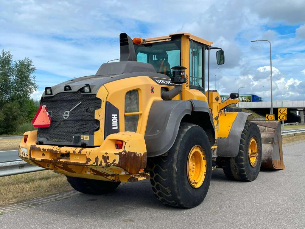Volvo L110H Foto 3