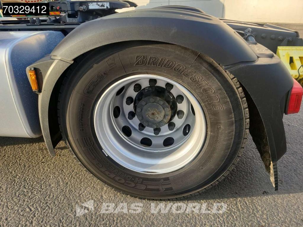 Daf XF 480 4X2 SSC ACC 2x Tank Foto 17
