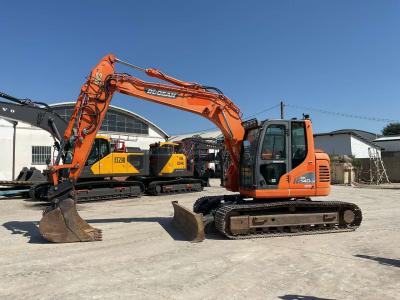 Doosan DX140LCR-3 Foto 1